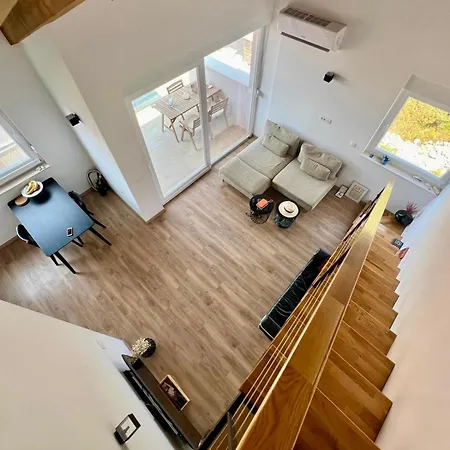 Hvarforfriends Architect Loft With Sea View And Parking