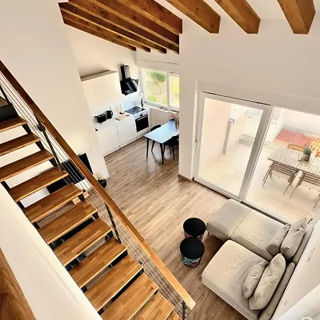 Appartamento Hvarforfriends Architect Loft With Sea View And Parking *
