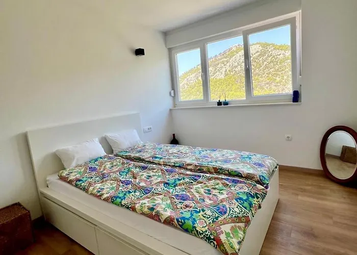 Loft With Sea And Fortress View Hvar * 赫瓦尔