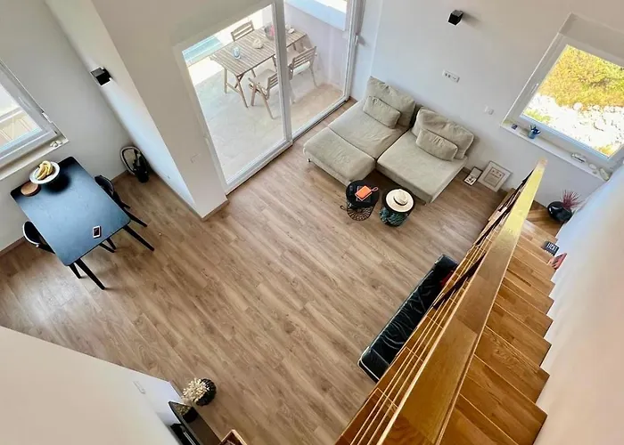 Loft With Sea And Fortress View Hvar